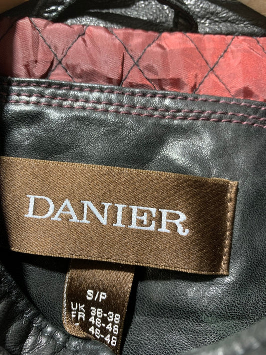 Danier Vintage Leather Jacket for Men – Small | Classic Premium Outerwear Style