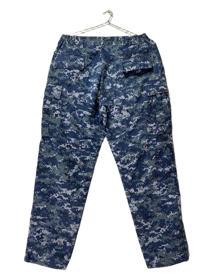 U.S. Navy Vintage Cargo Pant for Men – Large | Durable Military Workwear Style