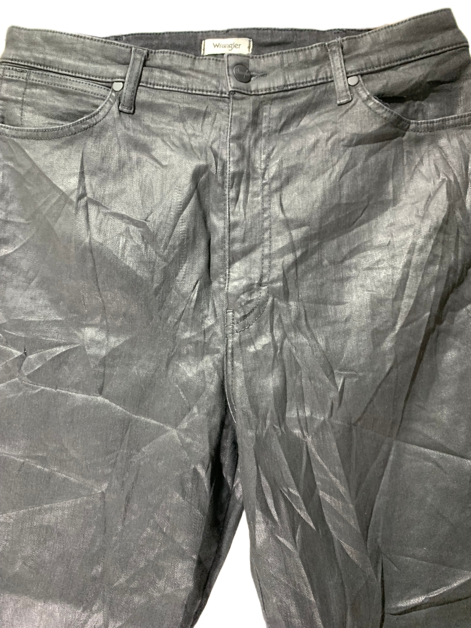 Wrangler Vintage Workwear Pant for Men – Medium | Durable Classic Utility Style