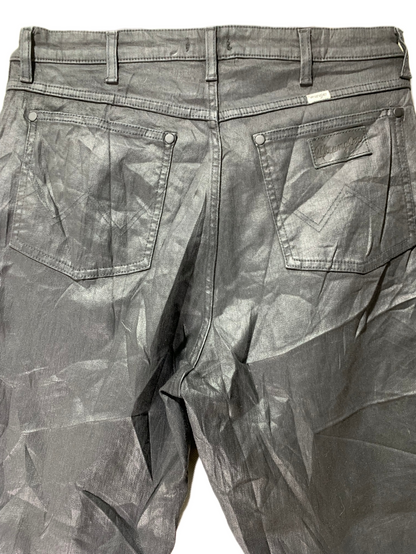 Wrangler Vintage Workwear Pant for Men – Medium | Durable Classic Utility Style
