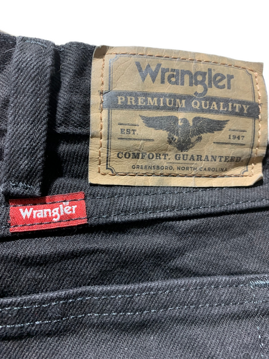 Wrangler Vintage Work Pant for Men – Medium | Durable Classic Denim Style