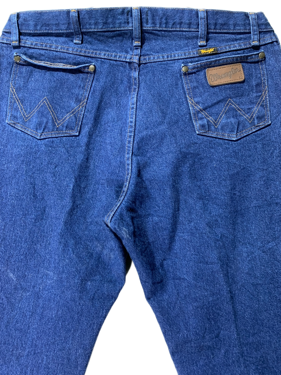 Wrangler Vintage Work Pant for Men – Large | Durable Heavy-Duty Utility Style |