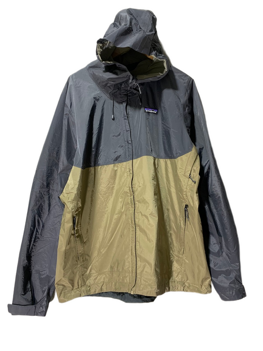 Patagonia Vintage Jacket for Men – Large | Durable Outdoor Workwear Style