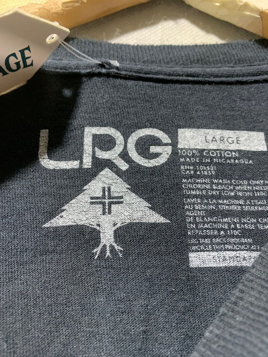 LRG Vintage T-Shirt for Men – Large | Classic Streetwear Style